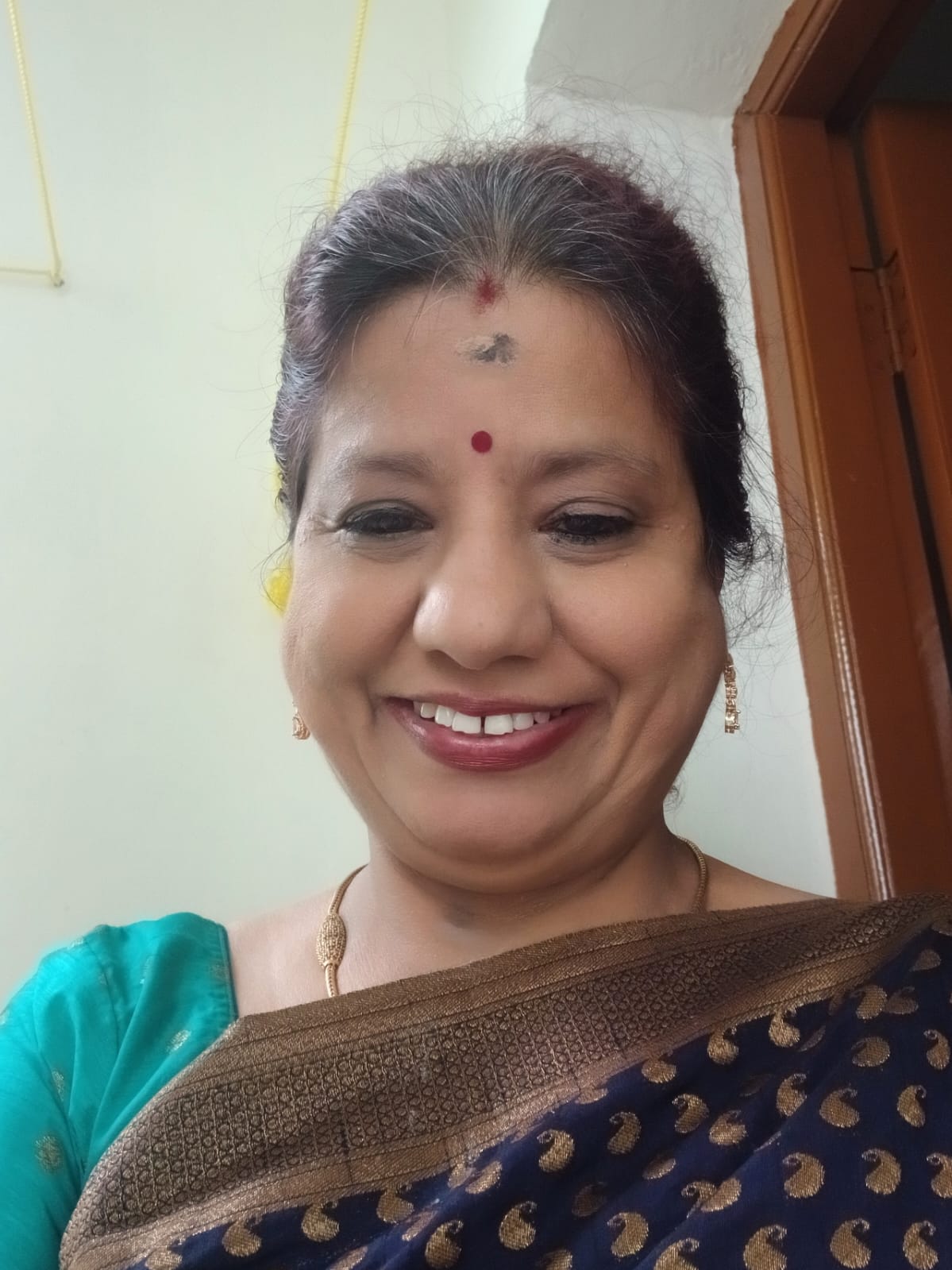 MRS GAYTRI