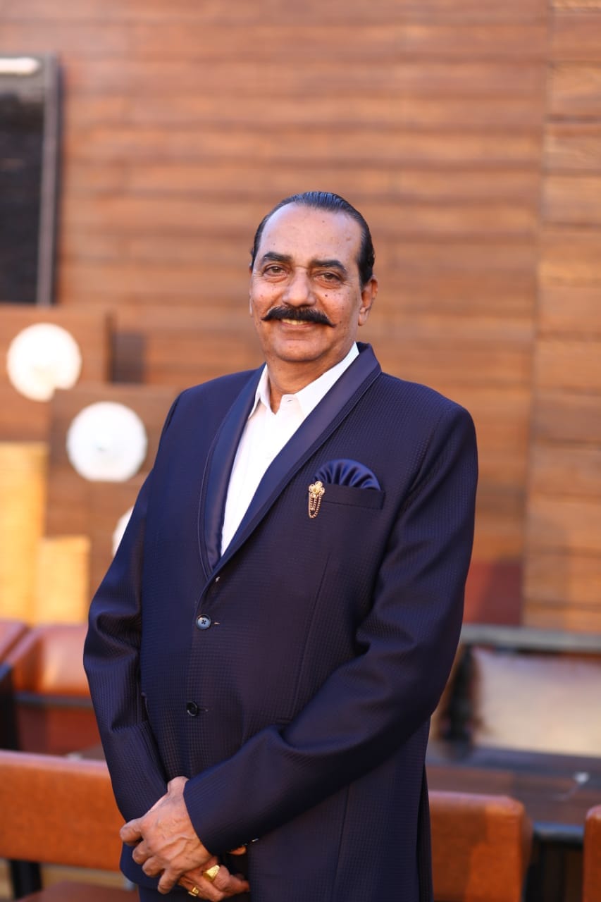 MR. PRAVEEN BHANDARI
