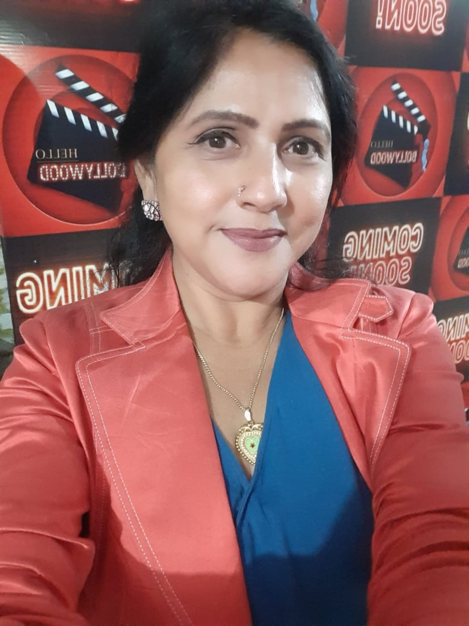 MRS . RAKHI JAISWAL